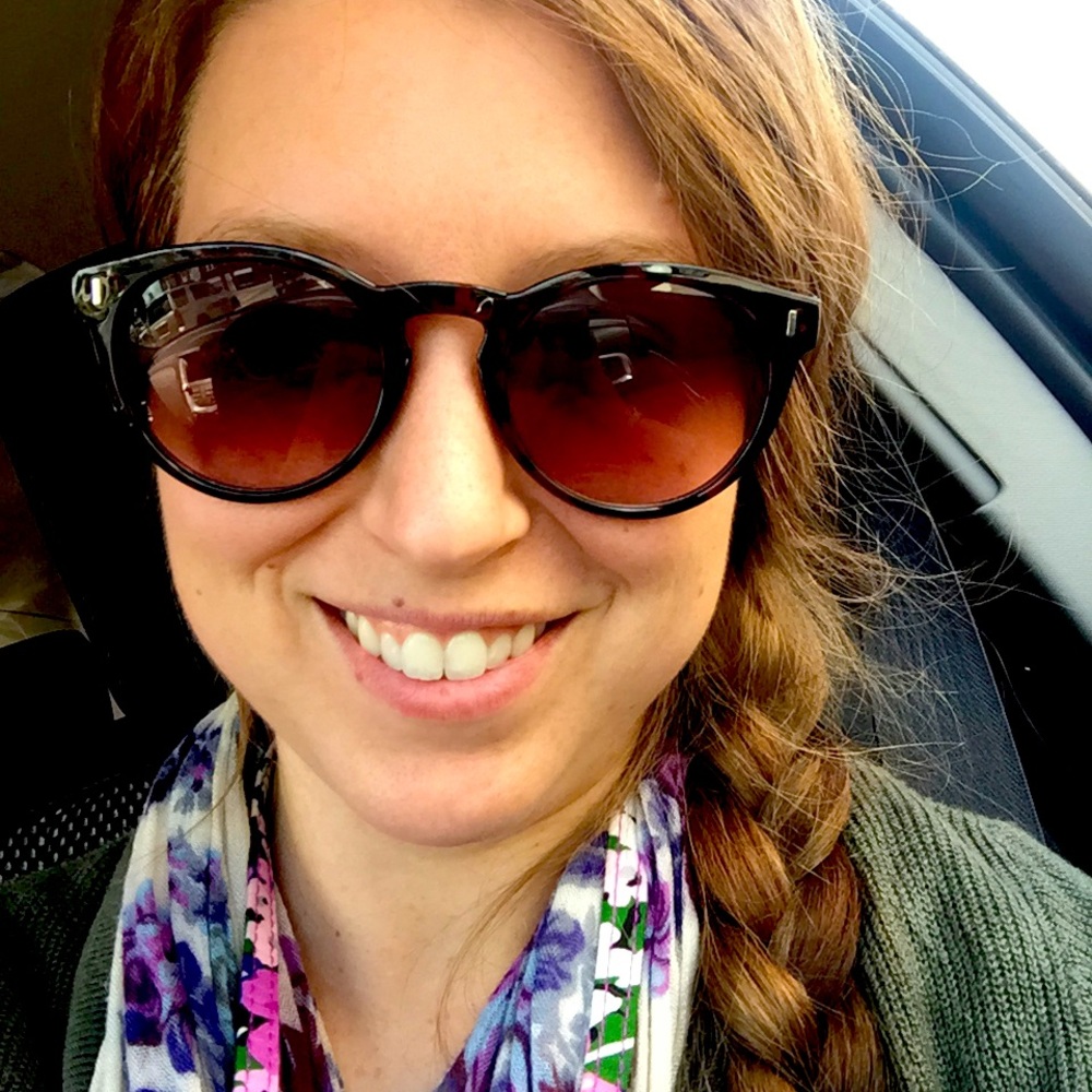 Meet your Posher, Sarah